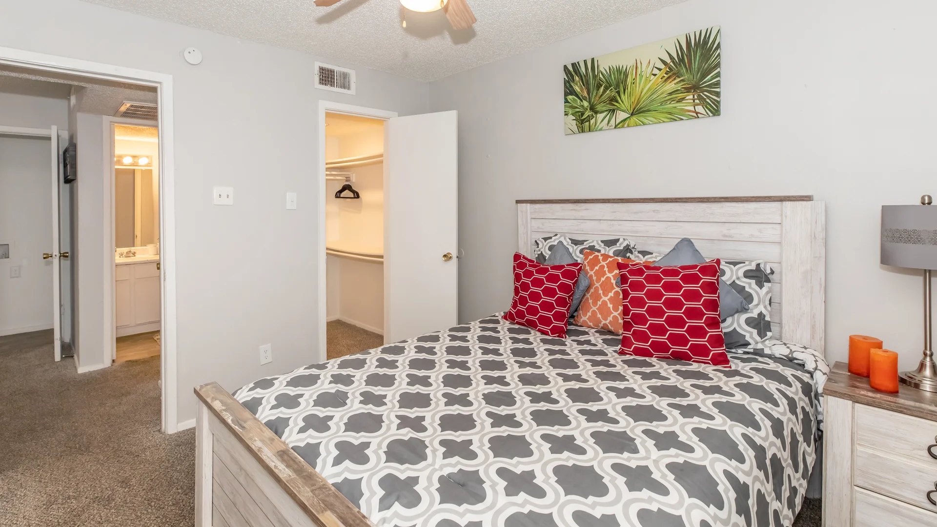 Recámara dentro de un apartamento de Interlace